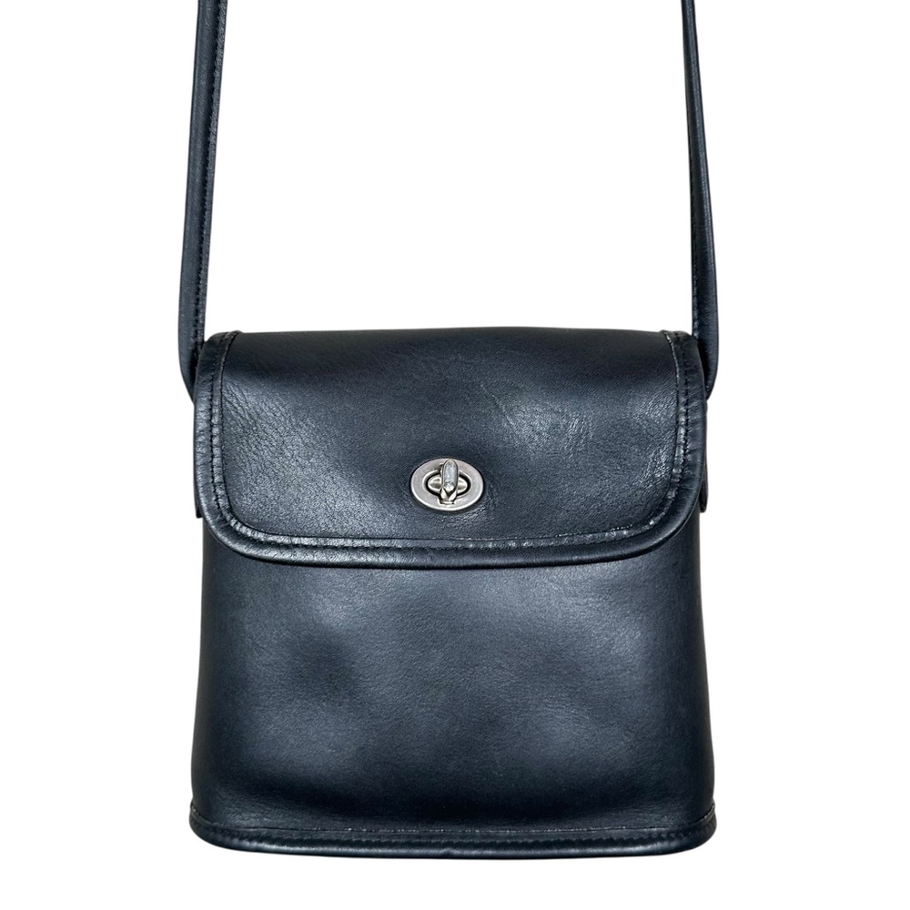 COACH Vintage #9049 Tango Flap Leather Crossbody Bag in black - Picture 14 of 16